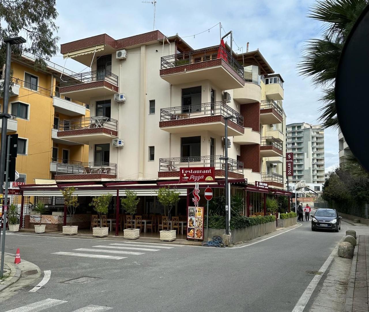 Hotel Dollari Kryemëdhej Exteriör bild