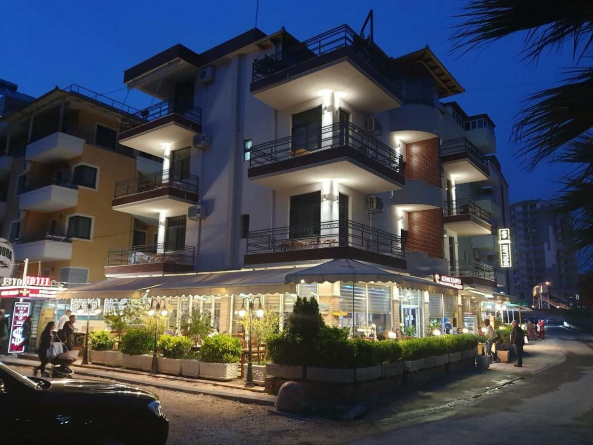 Hotel Dollari Kryemëdhej Exteriör bild